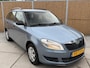 Skoda Fabia Combi 1.2-12V Fresh Airconditioning | Trekhaak | Elektrische ramen voor | Stuurbekrachtiging | Radio CD speler | Dakrails | Dealer onderhouden | NAP