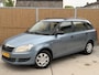 Skoda Fabia Combi 1.2-12V Fresh Airconditioning | Trekhaak | Elektrische ramen voor | Stuurbekrachtiging | Radio CD speler | Dakrails | Dealer onderhouden | NAP