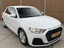 Audi A1 Sportback 25 TFSI Zwart Optiek | Apple CarPlay/Android Auto | Airconditioning | Rijstrooksensor en snelheidslimietfunctie | Elektrische ramen | Dimlichten automatisch | Parkeersensoren achter