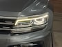 Volkswagen Tiguan Allspace 2.0 TSI 4Motion 3x R-Line | 7p. | Pano | 20 Inch | Elektr trekhaak | Digitaal | Navi Discover Pro