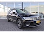 Volkswagen Tiguan 1.5 TSI Life Business Leder|Trekhaak|LED|Stoelverwarming|