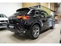 Volkswagen T-Roc 2.0 TSI 4Motion 190PK 2x R-Line * Trekhaak - Camera - Beats - ACC - Blind Spot - App - LED *