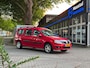 Dacia Logan MCV 1.6-16V Lauréate Ruime voertuig met een NWE APK