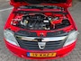 Dacia Logan MCV 1.6-16V Lauréate Ruime voertuig met een NWE APK