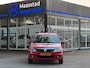 Dacia Logan MCV 1.6-16V Lauréate Ruime voertuig met een NWE APK