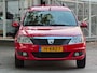 Dacia Logan MCV 1.6-16V Lauréate Ruime voertuig met een NWE APK
