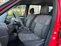 Dacia Logan MCV 1.6-16V Lauréate Ruime voertuig met een NWE APK