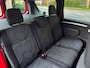 Dacia Logan MCV 1.6-16V Lauréate Ruime voertuig met een NWE APK