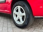 Dacia Logan MCV 1.6-16V Lauréate Ruime voertuig met een NWE APK