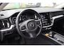 Volvo V60 2.0 B3 Momentum|Automaat|Trekhaak|Stoel/Stuurverwarming|Navi|