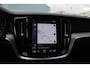 Volvo V60 2.0 B3 Momentum|Automaat|Trekhaak|Stoel/Stuurverwarming|Navi|