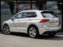 Volkswagen Tiguan 1.4 TSI ACT Highline R-Line | Camera | Schuif/ Kantel Pano Dak | Stoelverwarming | ErgoActive Massage | Verwarmd Voorruit | Virtual Cockpit | Adaptieve Cruise Control | Navigatie |