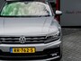 Volkswagen Tiguan 1.4 TSI ACT Highline R-Line | Camera | Schuif/ Kantel Pano Dak | Stoelverwarming | ErgoActive Massage | Verwarmd Voorruit | Virtual Cockpit | Adaptieve Cruise Control | Navigatie |