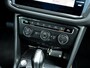 Volkswagen Tiguan 1.4 TSI ACT Highline R-Line | Camera | Schuif/ Kantel Pano Dak | Stoelverwarming | ErgoActive Massage | Verwarmd Voorruit | Virtual Cockpit | Adaptieve Cruise Control | Navigatie |