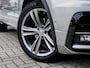 Volkswagen Tiguan 1.4 TSI ACT Highline R-Line | Camera | Schuif/ Kantel Pano Dak | Stoelverwarming | ErgoActive Massage | Verwarmd Voorruit | Virtual Cockpit | Adaptieve Cruise Control | Navigatie |