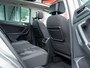 Volkswagen Tiguan 1.4 TSI ACT Highline R-Line | Camera | Schuif/ Kantel Pano Dak | Stoelverwarming | ErgoActive Massage | Verwarmd Voorruit | Virtual Cockpit | Adaptieve Cruise Control | Navigatie |