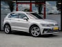 Volkswagen Tiguan 1.4 TSI ACT Highline R-Line | Camera | Schuif/ Kantel Pano Dak | Stoelverwarming | ErgoActive Massage | Verwarmd Voorruit | Virtual Cockpit | Adaptieve Cruise Control | Navigatie |