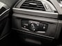 BMW 2-Serie 218i M Sport High Executive Automaat (GROOT NAVI, M PAKKET, DEALER ONDERHOUDEN, LEDER, STOELVERWARMING, SPORTSTOELEN, WINDSCHERM, XENON, NIEUWE APK, NIEUWSTAAT)