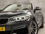 BMW 2-Serie 218i M Sport High Executive Automaat (GROOT NAVI, M PAKKET, DEALER ONDERHOUDEN, LEDER, STOELVERWARMING, SPORTSTOELEN, WINDSCHERM, XENON, NIEUWE APK, NIEUWSTAAT)