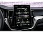Volvo XC60 2.0 T8 Plug-in hybrid AWD Ultra Dark Executive Edition | Luchtvering | 22" | Gelamineerd Glas | Bowers & Wilkins | Stoelmassage & Ventilatie |