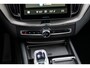 Volvo XC60 2.0 T8 Plug-in hybrid AWD Ultra Dark Executive Edition | Luchtvering | 22" | Gelamineerd Glas | Bowers & Wilkins | Stoelmassage & Ventilatie |