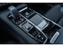 Volvo V90 2.0 T6 Plug-in hybrid AWD Plus Dark | Adaptieve Cruise Control | Panoramadak | 360° Parkeercamera | Harman Kardon Audio | Stoel-/Stuur-/Voorruitverwarming | Dodehoek Detectie | Trekhaak |
