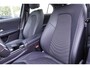 Mercedes-Benz A-klasse 180 Automaat! Business Line BJ2022 Lmv 16" | Led V+A | Pdc | Achteruitrijcamera | Navi | Virtual cockpit | Climate control | Cruise control | Verwarmde voorstoelen | Zwarte hemel | Getint glas
