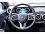Mercedes-Benz A-klasse 180 Automaat! Business Line BJ2022 Lmv 16" | Led V+A | Pdc | Achteruitrijcamera | Navi | Virtual cockpit | Climate control | Cruise control | Verwarmde voorstoelen | Zwarte hemel | Getint glas