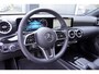 Mercedes-Benz A-klasse 180 Automaat! Business Line BJ2022 Lmv 16" | Led V+A | Pdc | Achteruitrijcamera | Navi | Virtual cockpit | Climate control | Cruise control | Verwarmde voorstoelen | Zwarte hemel | Getint glas
