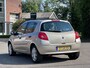 Renault Clio 1.6-16V Initiale Automaat*Schuifdak*Leder*Cruise*Clima*Lm velgen*NAP*Parkeersensoren*APK*