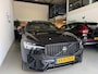 Volvo XC60 2.0 T8 Plug-in hybrid AWD Ultra Black Edition luchtvering, trekhaak, HUD