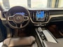 Volvo XC60 2.0 T8 Plug-in hybrid AWD Ultra Black Edition luchtvering, trekhaak, HUD