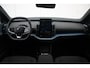 Volvo EX30 P5 Long Range Plus Europa 69 kWh | Adaptieve Cruise Control met Pilot Assist | Sfeerverlichting interieur | Premium audio by Harman Kardon | Verwarmbare voorstoelen + stuurwiel | Park Assist voor + achter | Parkeercamera | Blind Spot Information System | 19" lichtmetalen wielen | Extra getint glas achter