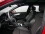 Audi A4 Avant 35 TFSI 150pk S edition Automaat 20 Inch / Panoramadak / Stoelverwarming