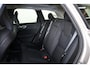 Volvo XC60 T6 Recharge AWD Plus Dark - Panorama/schuifdak - IntelliSafe Assist & Surround - 360º Camera - Harman/Kardon audio - Verwarmde voorstoelen, stuur & achterbank - Parkeersensoren voor & achter - Head up display - Draadloze tel. lader - Inklapbare trekhaak - 19' LMV