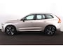 Volvo XC60 T6 Recharge AWD Plus Dark - Panorama/schuifdak - IntelliSafe Assist & Surround - 360º Camera - Harman/Kardon audio - Verwarmde voorstoelen, stuur & achterbank - Parkeersensoren voor & achter - Head up display - Draadloze tel. lader - Inklapbare trekhaak - 19' LMV