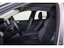 Volvo XC60 T6 Recharge AWD Plus Dark - Panorama/schuifdak - IntelliSafe Assist & Surround - 360º Camera - Harman/Kardon audio - Verwarmde voorstoelen, stuur & achterbank - Parkeersensoren voor & achter - Head up display - Draadloze tel. lader - Inklapbare trekhaak - 19' LMV