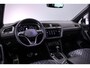 Volkswagen Tiguan R-Line Business 1.4 TSI eHybrid 245pk DSG Automaat Trekhaak, LED matrix koplampen, Adaptive cruise control, Achteruitrijcamera, Elektrische achterklep, Navigatie