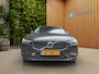 Volvo XC60 2.0 T8 Twin Engine AWD Inscription | Luchtvering | Unieke Km! | 360camera | Trekhaak | Adaptive cruise |