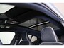 Volvo XC40 B3 Ultra Dark - Panorama/schuifdak - IntelliSafe Assist & Surround - 360º Camera - Harman/Kardon audio - Verwarmde voorstoelen & stuur - Parkeersensoren voor & achter - Elektr. bedienb. voorstoelen met geheugen links - Draadloze tel. lader - Standkachel - Extra getint glas - 19' LMV