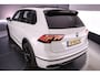 Volkswagen Tiguan R-Line Business+ 1.4 TSI eHybrid 245pk DSG Automaat Trekhaak, 360 camera, Panoramadak, LED matrix koplampen, Adaptive cruise control, Black Style