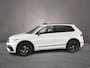 Volkswagen Tiguan R-Line Business+ 1.4 TSI eHybrid 245pk DSG Automaat Trekhaak, 360 camera, Panoramadak, LED matrix koplampen, Adaptive cruise control, Black Style