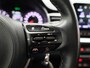 Kia Stonic 1.0 T-GDi MHEV DynamicLine | Apple Carplay / Android Auto | Parkeer sensoren | Navigatie | Camera | Cruise control | Climate control | DAB |