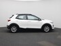 Kia Stonic 1.0 T-GDi MHEV DynamicLine | Apple Carplay / Android Auto | Parkeer sensoren | Navigatie | Camera | Cruise control | Climate control | DAB |