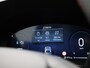 Ford Kuga 2.5 PHEV ST-Line | Automaat | Panorama dak | Virtual cockpit | Cruise control | Camera | Bluetooth | Apple carplay | Navigatie | Climate control | Winterpack | Stoel/stuur verwarming | DAB | Parkeer sensoren | Lage km stand