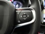 Volvo XC40 1.5 T4 Recharge Inscription | Automaat | Panoramadak | Trekhaak | Harman Kardon | Apple Carplay / Android Auto | Memory Seats | Parkeersensoren | Virtual Cockpit | Stoel- Stuurverwarming | Elektrische Achterklep | Achteruitrijcamera | Navigatie | Climate Control | Cruise Control | Lichtmetalen Velgen |
