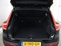 Volvo XC40 Recharge P8 AWD R-Design | Warmtepomp | Panoramadak | Harman/Kardon | 360° Camera | Elektr. Stoelen met Memory | 20"Lichtmetalen Velgen | Elektr. Achterklep |