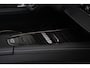 Omoda 5 EV Premium 61 kWh Bloodstone Red Carbon Crystal black roof