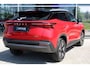 Omoda 5 EV Premium 61 kWh Bloodstone Red Carbon Crystal black roof