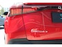 Omoda 5 EV Premium 61 kWh Bloodstone Red Carbon Crystal black roof